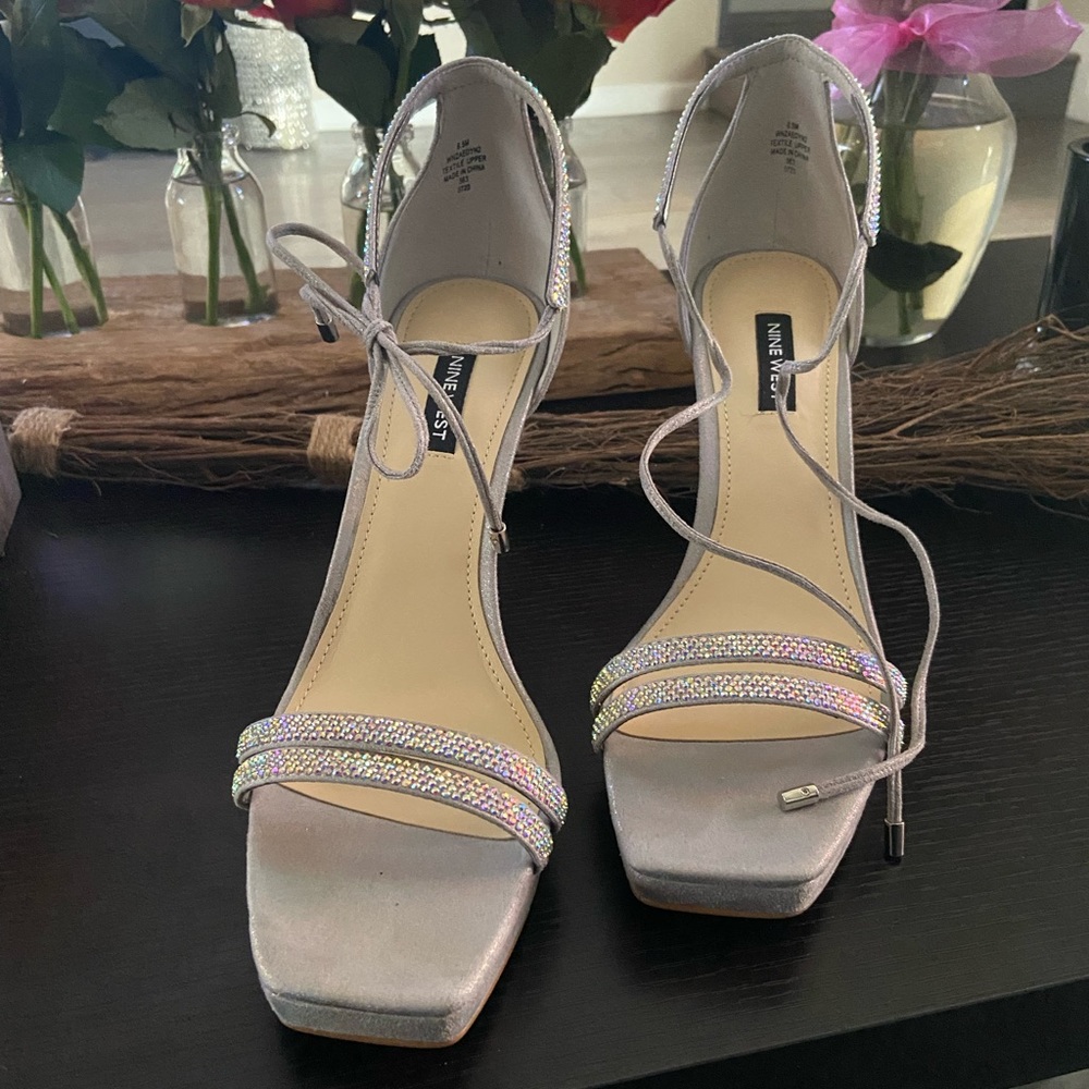 Nine West high heel shoes